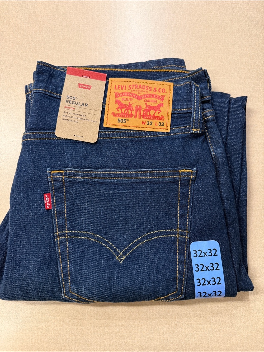 NWT Levi's Men's 505s Jeans in Dark Blue size 32 X 32